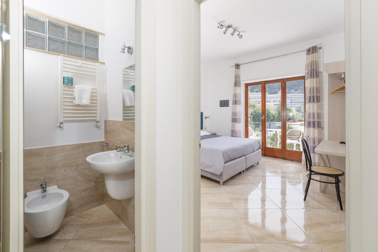 Parsano Suite - De Vivo Realty Сорренто Экстерьер фото
